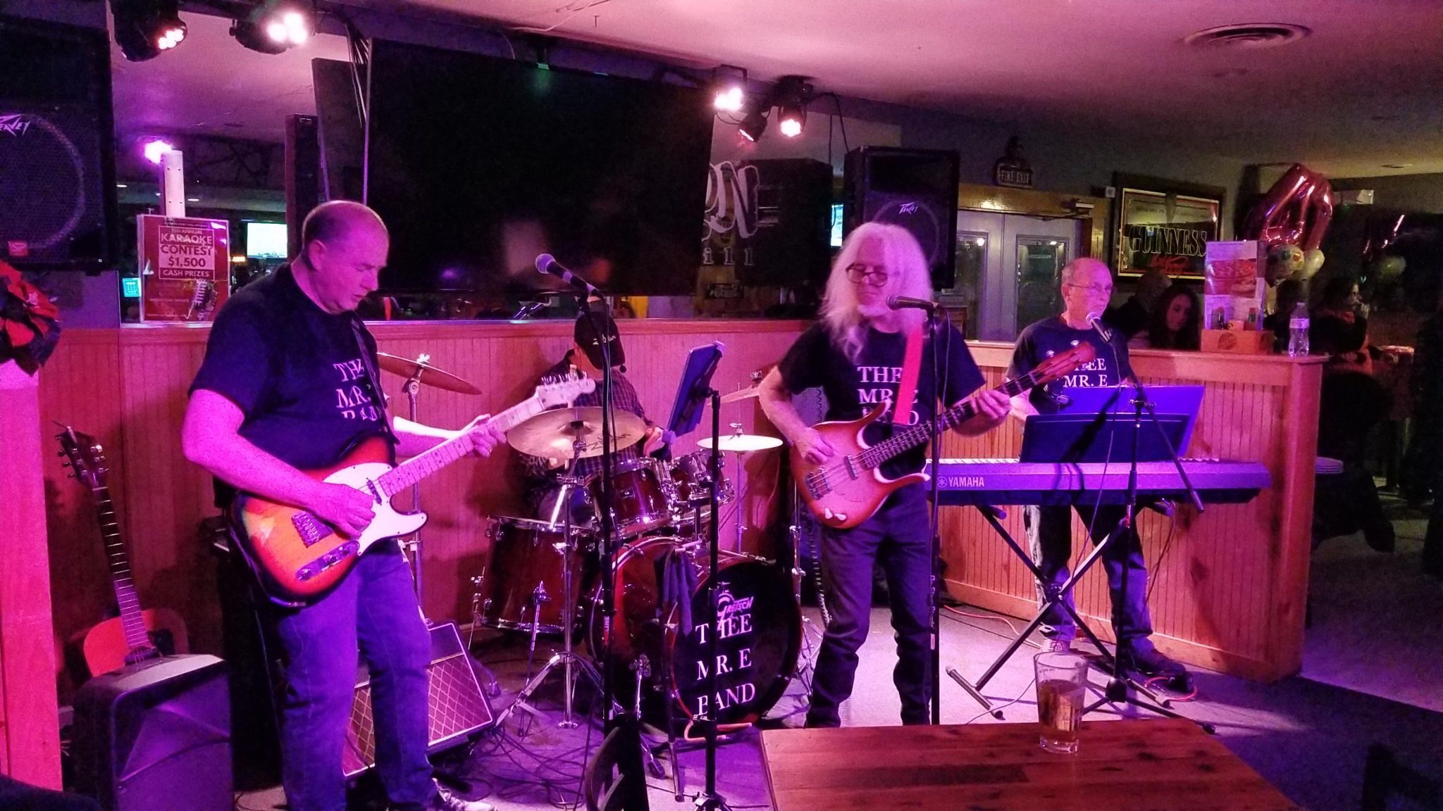 Thee Mr. E Band live performance